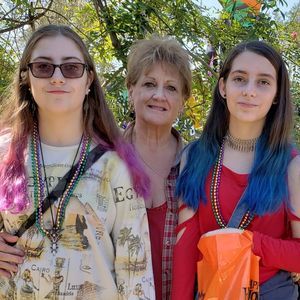 Meet your Posher, Debra